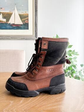 UGG Australia Uggs 5188 Mens 10 Leather & Suede Sheepskin Winter Boots